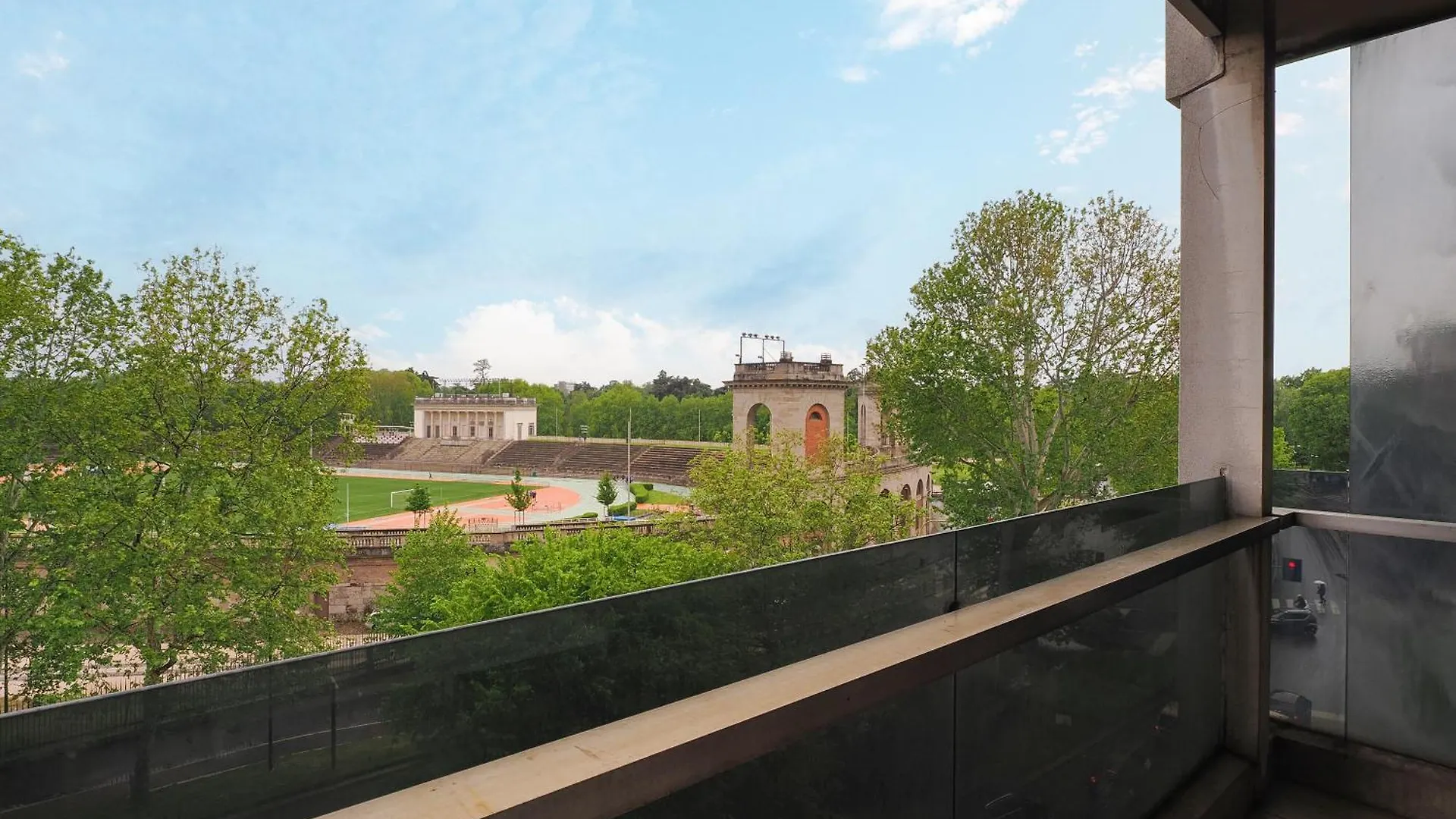 Apartment Splendida Vista Sul Parco - 2 Camere E 2 Bagni Milan